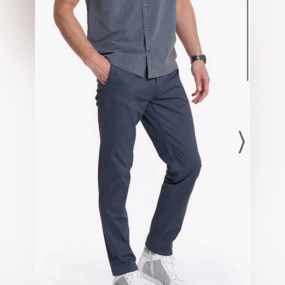 Vuori Collins chino pant, size 32, color Azure